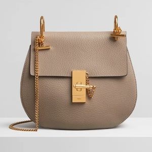CHLOE | Drew Shoulder Bag in Grained Lamb Skin (MOTTY GREY)